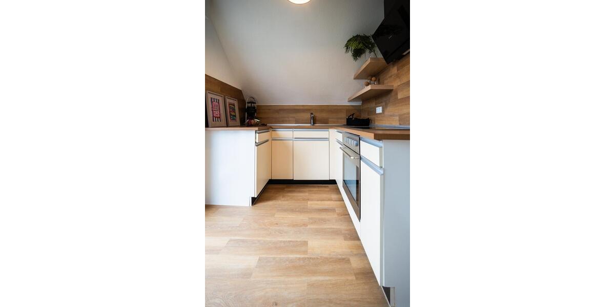 Wohnen auf Zeit Wiesbaden Nordost - 2 Zimmer, 40 m&sup2;, 1.350&euro; | Angebot:24696825