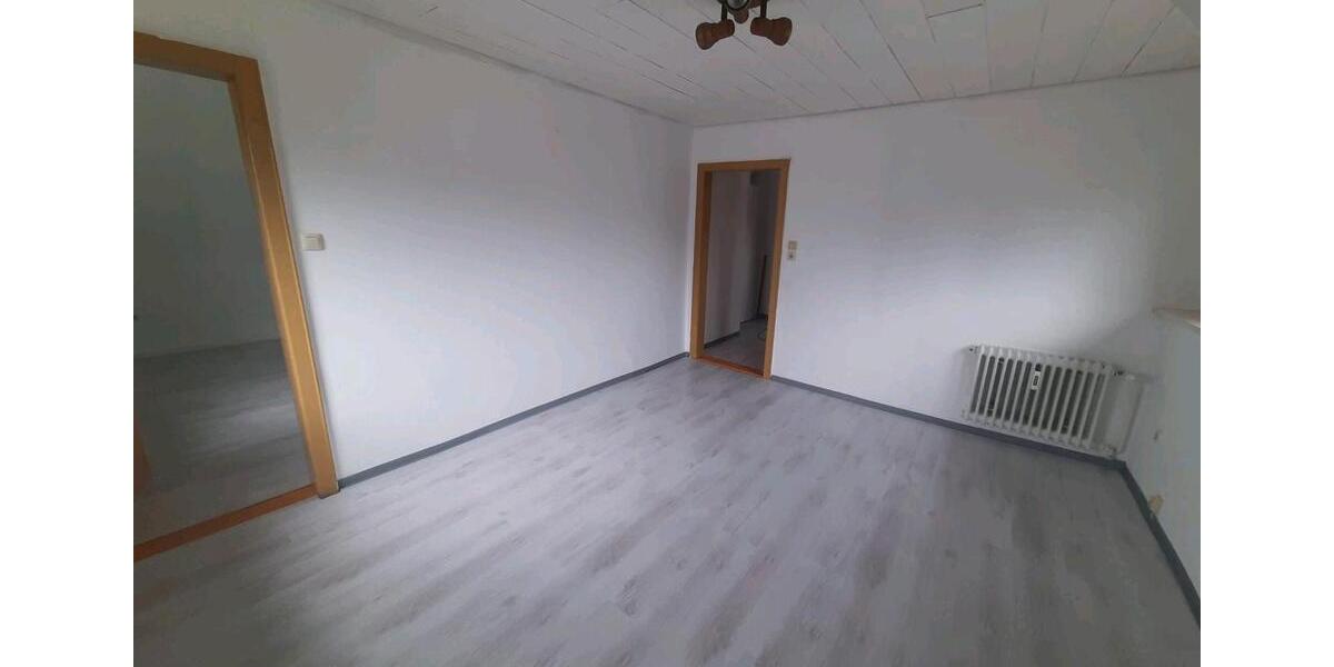 Einfamilienhaus Südheide - 7 Zimmer, 144 m&sup2;, 1.290&euro; | Angebot:25803232