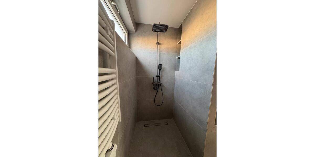 Reihenhaus Frankfurt am Main Mitte-West - 3 Zimmer, 82 m&sup2;, 1.690&euro; | Angebot:24703923