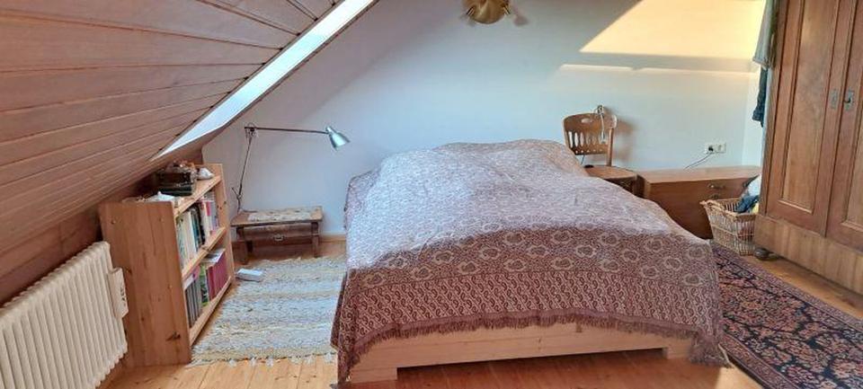 Schöne helle 4 Zi -Maisonette Wohnung mit Balkon und EBK (Spülmaschine) in Karlsruhe 4 zimmer