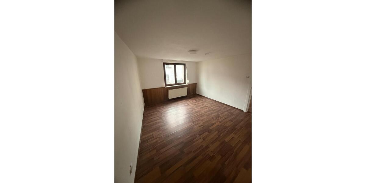 Einfamilienhaus Runkel - 5 Zimmer, 120 m&sup2;, 1.200&euro; | Angebot:24748814