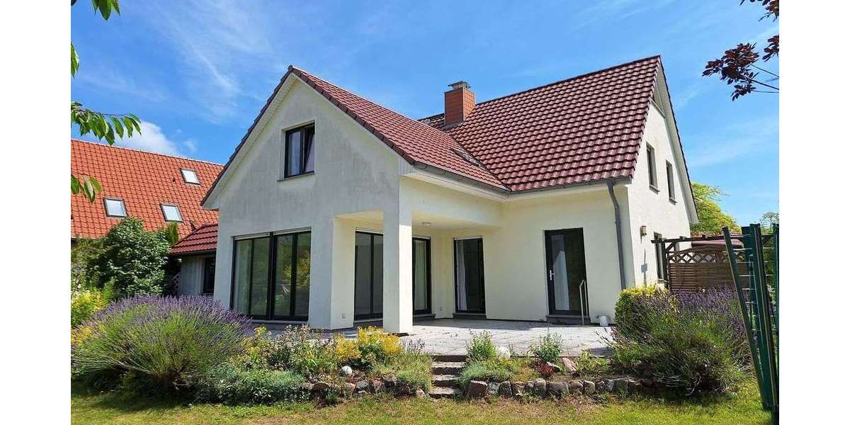 Haus zum Mieten in Greifswald 1.995 € 160.56 m² 5 zimmer