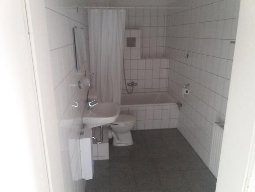 1 Raum Wohnung