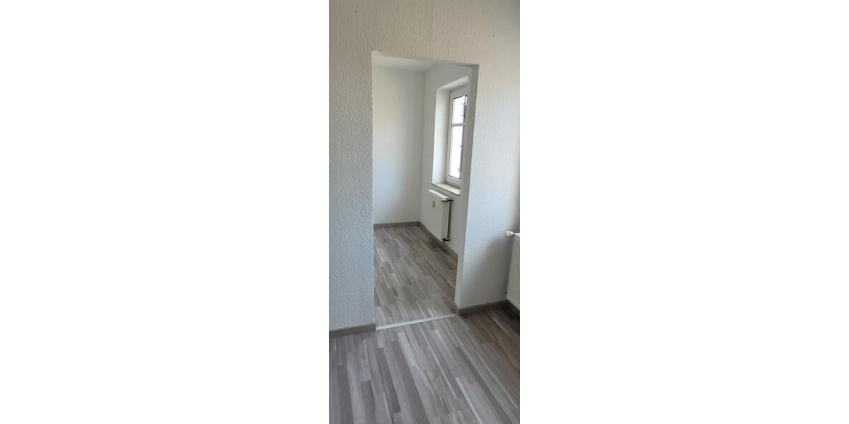 Etagenwohnung Mansfeld - 2 Zimmer, 42 m&sup2;, 285&euro; | Angebot:25431981
