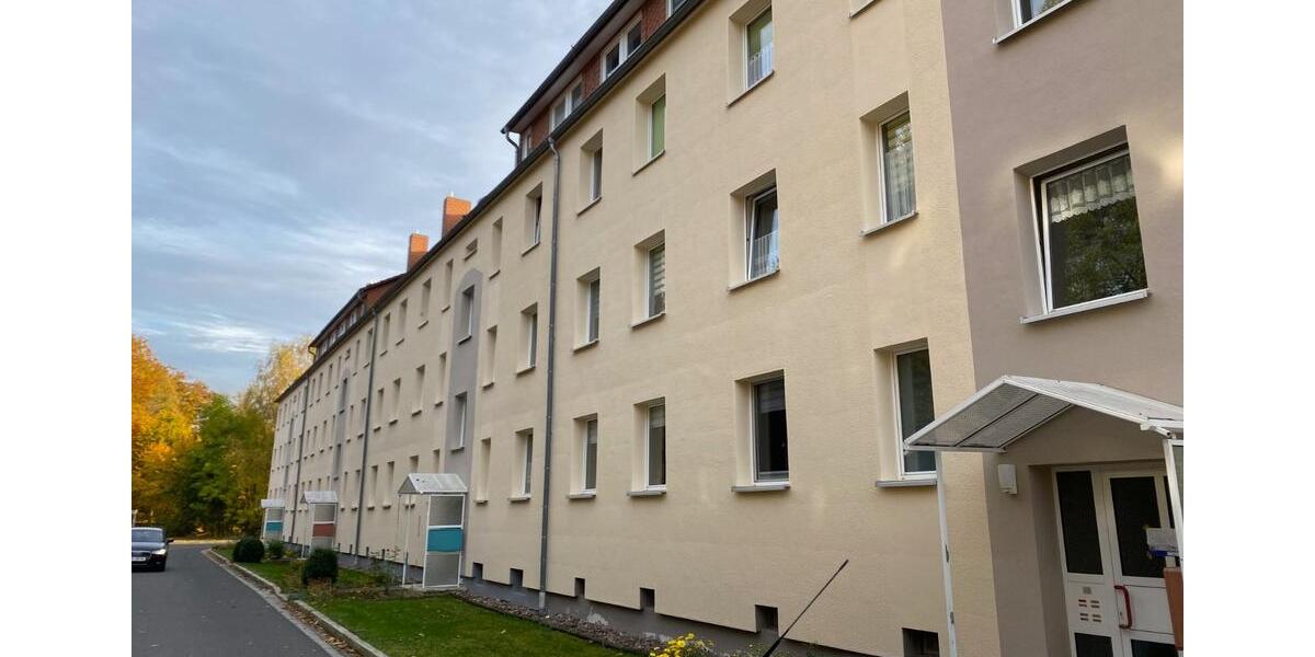 Dachgeschoßwohnung Zella-Mehlis Mehlis - 3 Zimmer, 77 m&sup2;, 595&euro; | Angebot:25321932