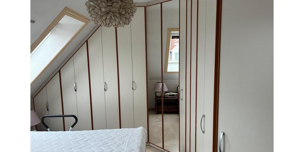 Dachgeschoßwohnung Bad Zwischenahn - 3 Zimmer, 63 m&sup2;, 750&euro; | Angebot:25810490