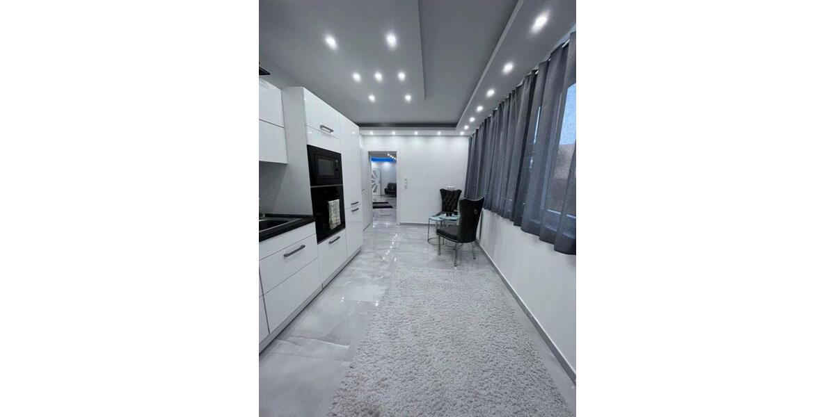 Etagenwohnung Pfullendorf - 7 Zimmer, 165 m&sup2;, 440&euro; | Angebot:25926120