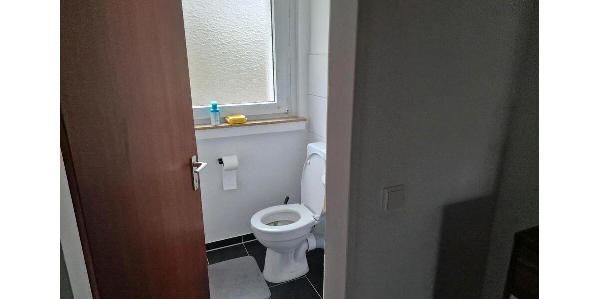 Etagenwohnung Erkrath - 4 Zimmer, 79 m&sup2;, 820&euro; | Angebot:25023210