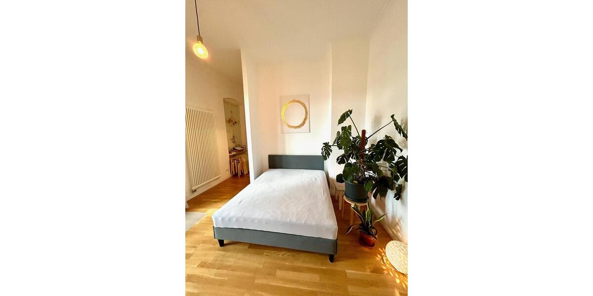 Luxus Appartment innerhalb einer kleinen WG 1 zimmer