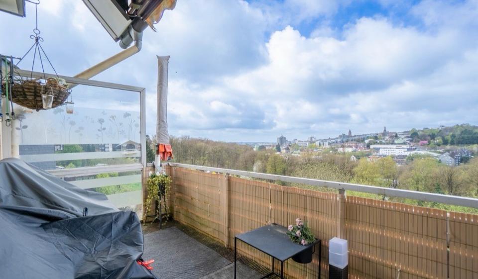 Dachgeschoßwohnung Remscheid - 3 Zimmer, 70 m&sup2;, 950&euro; | Angebot:25976746