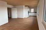 Dachgeschoßwohnung Wolferstadt - 5 Zimmer, 92 m&sup2;, 1.200&euro; | Angebot:25174938