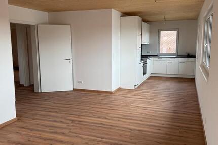 Wohnung Wolferstadt - 5 Zimmer, 92 m&sup2;, 1.200&euro; | Angebot:25174938