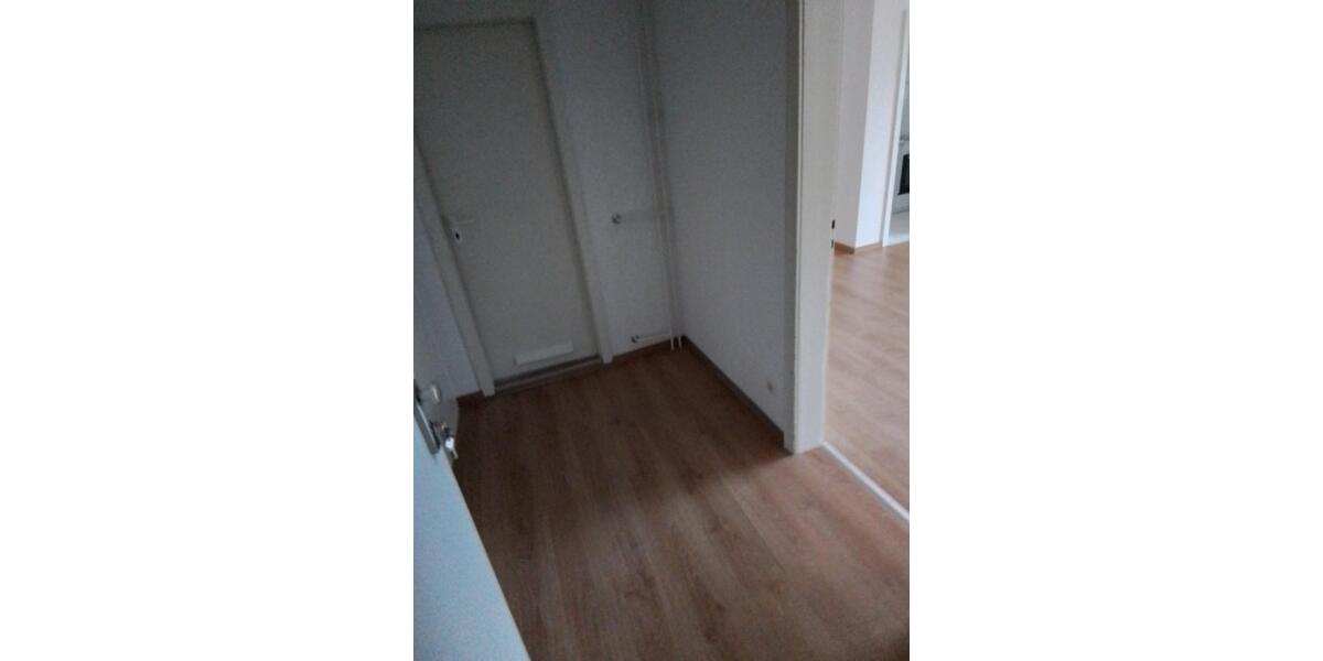 Etagenwohnung Wolfsburg - 1 Zimmer, 48 m&sup2;, 420&euro; | Angebot:24707063