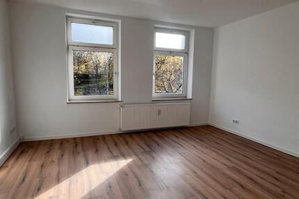 Wohnung Weißenfels - 4 Zimmer, 95 m&sup2;, 730&euro; | Angebot:24672946