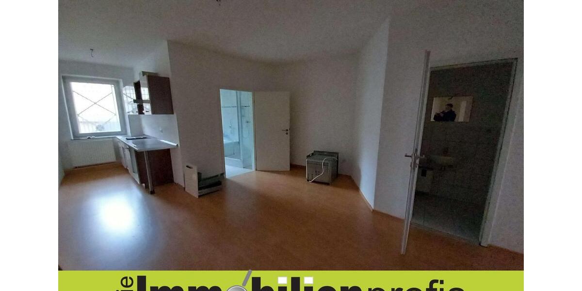 54090 - 4-Zimmer-Stadtwohnung mit Einbauküche 4 zimmer