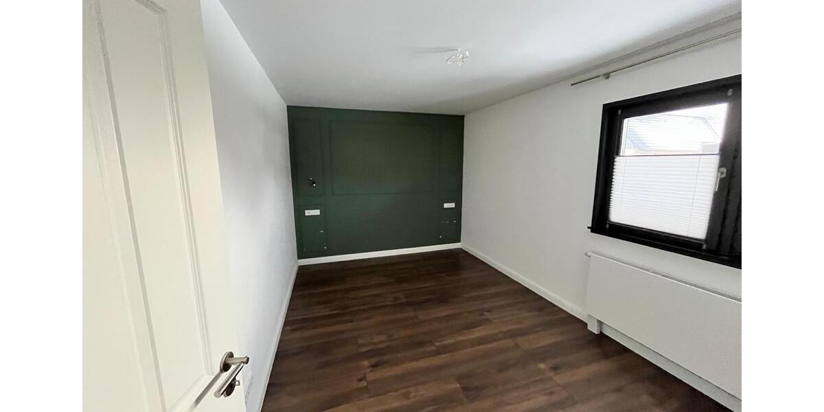 Renovierter Bungalow mit großem Garten in ruhiger Lage! 3 zimmer