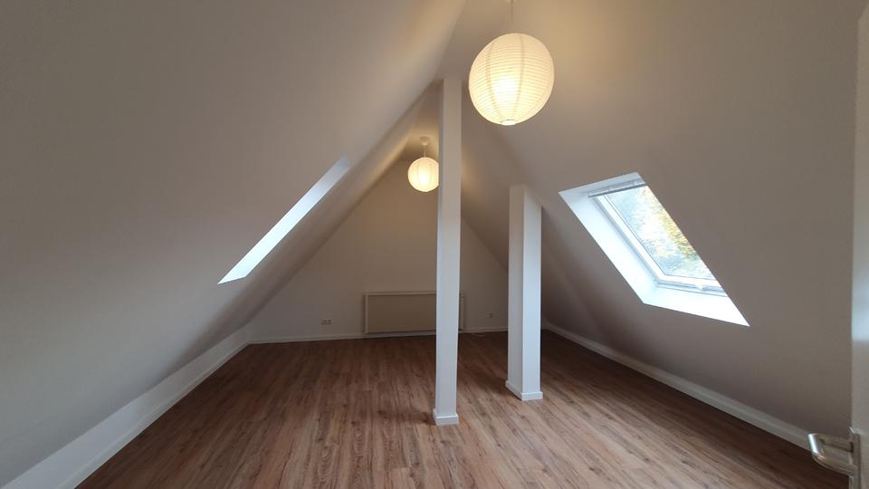 Wohnen auf Zeit Ditzingen - 1 Zimmer, 85 m&sup2;, 590&euro; | Angebot:26495027