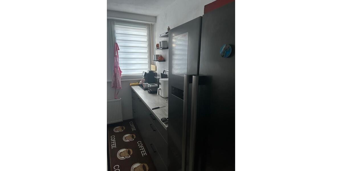 Wohnung - 3 Zimmer - 75m2 - Kellerraum - Abstellplatz - Balkon 5 zimmer