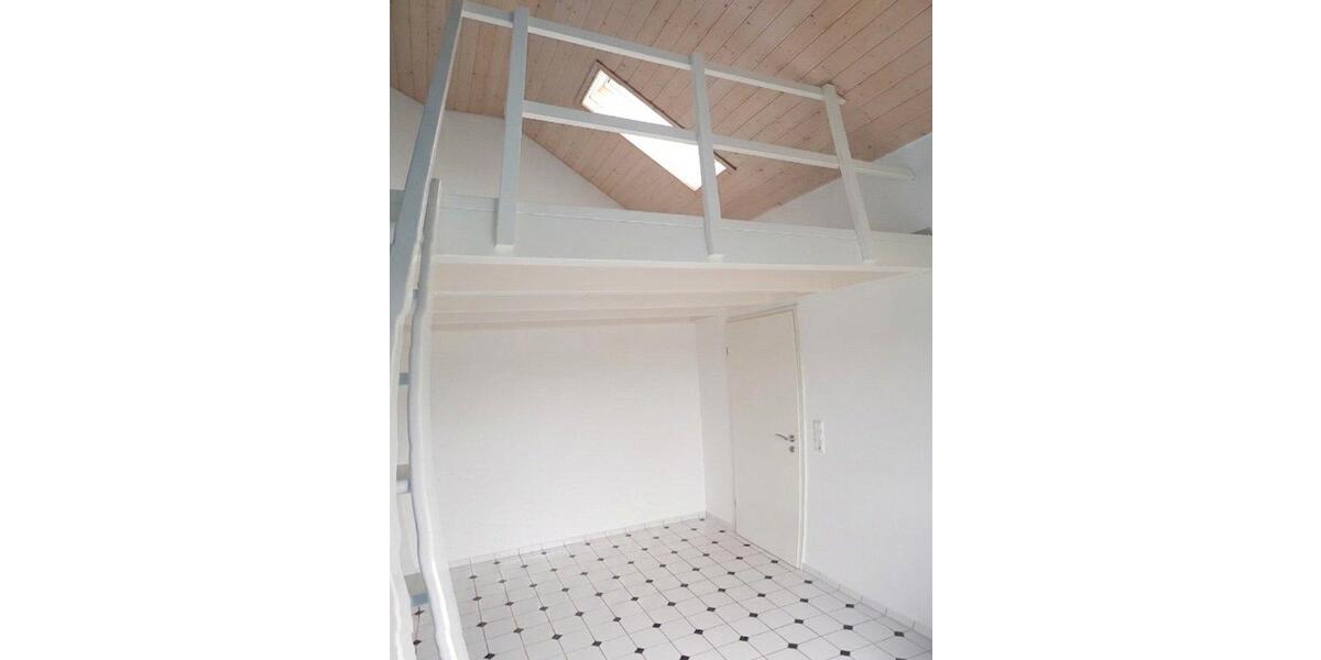 Dachgeschoßwohnung Abstatt - 2 Zimmer, 60 m&sup2;, 720&euro; | Angebot:26581366