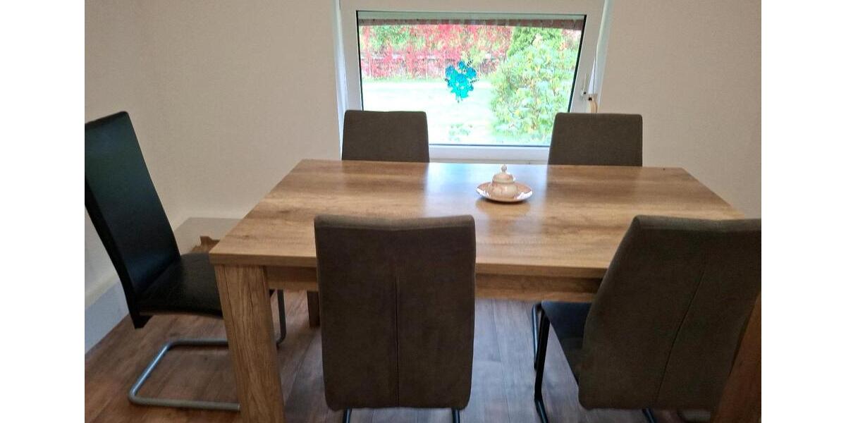 Wohnen auf Zeit Weener - 7 Zimmer, 160 m&sup2;, 3.000&euro; | Angebot:24878069