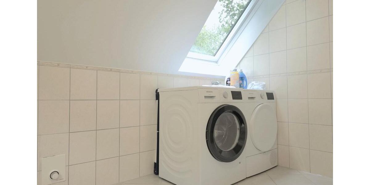 Wohnen auf Zeit Rosengarten - 5 Zimmer, 125 m&sup2;, 99&euro; | Angebot:26340892