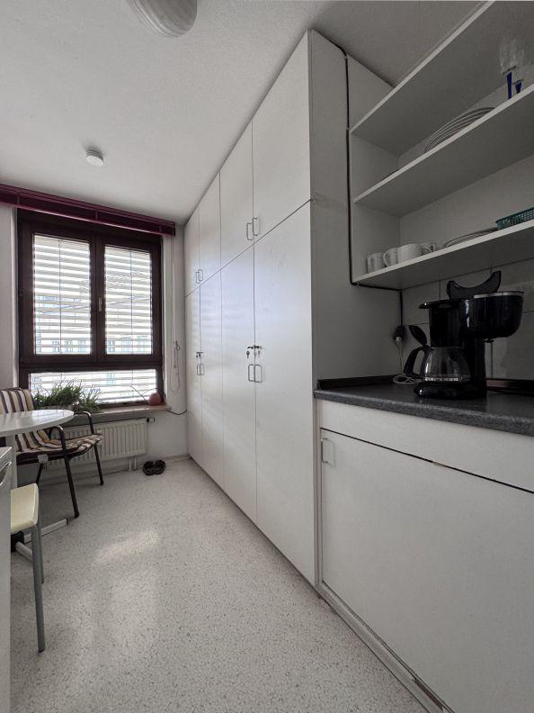 VB2848 Schöne und barrierefreie Praxis- oder Büroeinheit Regensburg - Nähe Hauptbahnhof zimmer