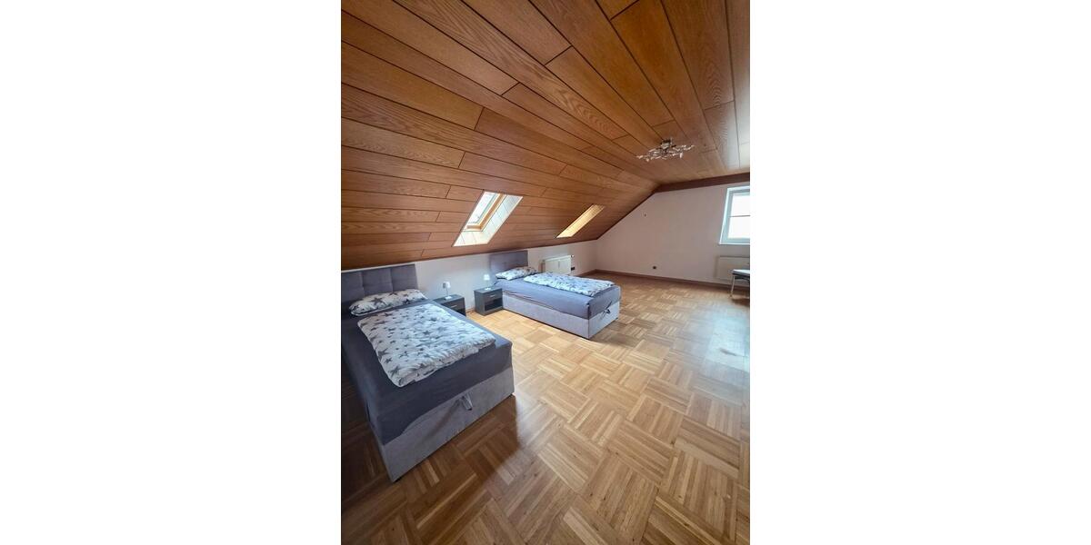 Dachgeschoßwohnung Neunburg vorm Wald - 4.5 Zimmer, 20&euro; | Angebot:21469601