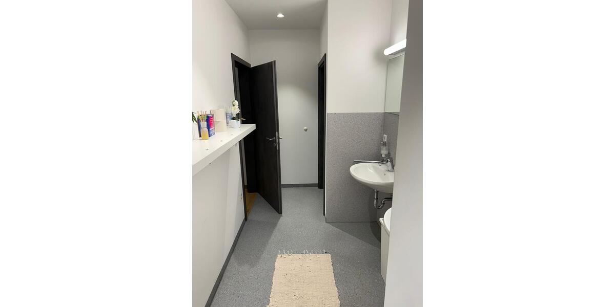 Gewerbeobjekt Erlangen Alterlangen - 450&euro; | Angebot:26427353
