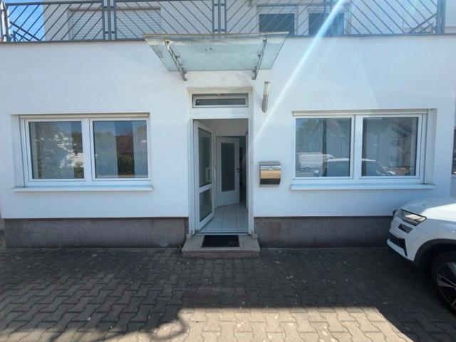 Erdgeschoßwohnung Homburg - 2 Zimmer, 61 m&sup2;, 600&euro; | Angebot:26323185