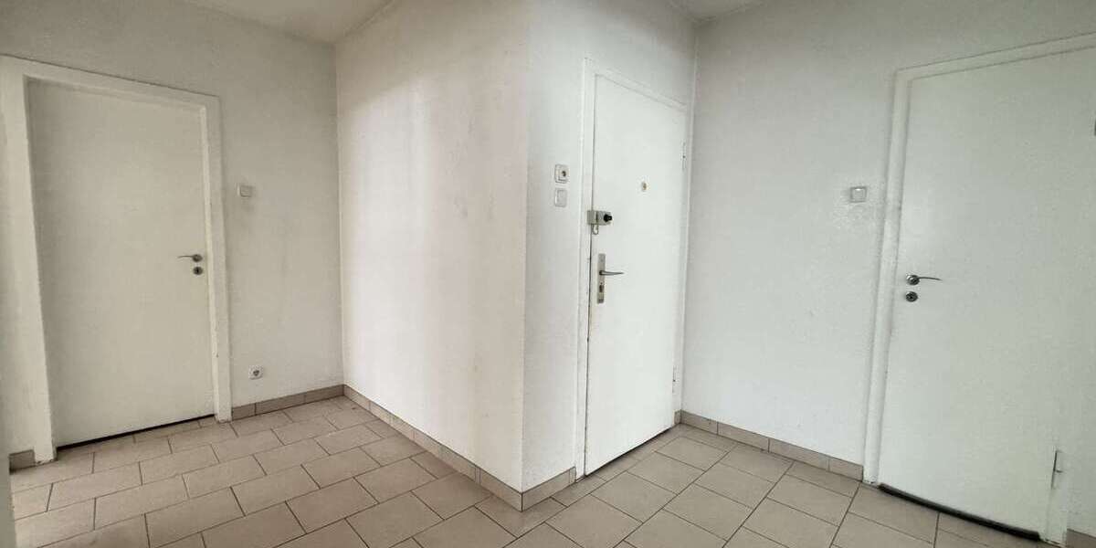 Attraktiv geschnittene 3,5-Zimmer-Wohnung mit optionaler Garage und zusätzlichem Stauraum - 3.5 Essen Stadtbezirk III | Angebot:27236795