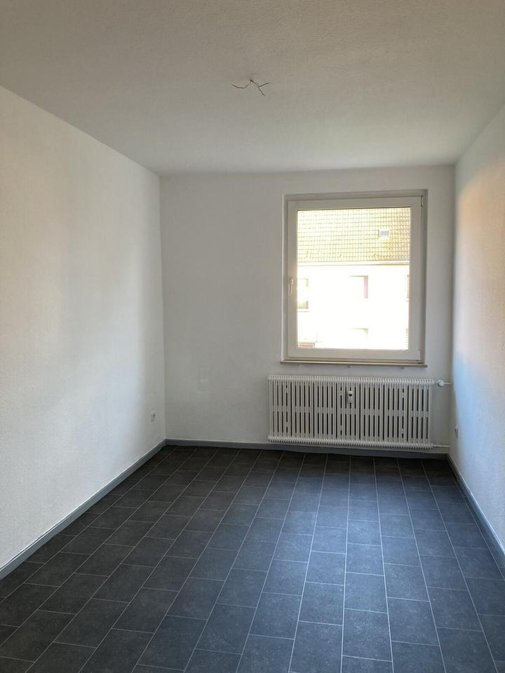 Bei VIVAWEST die Sonnenstrahlen auf dem eigenen Balkon genießen.