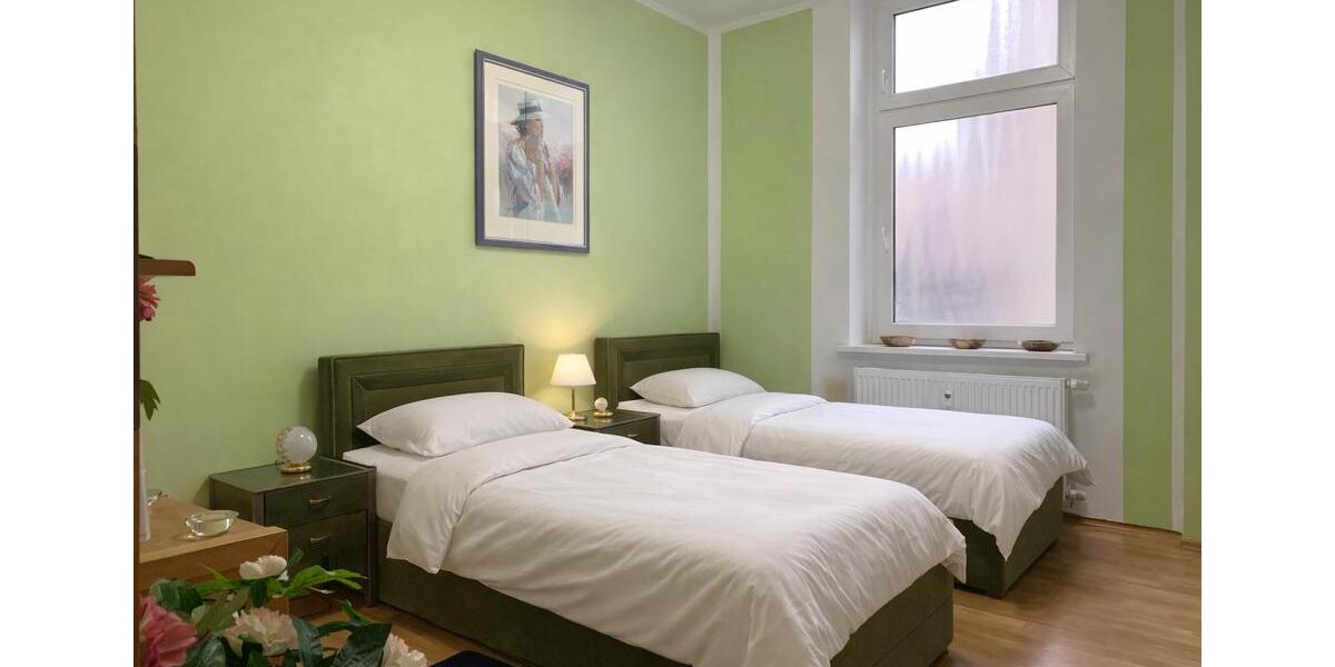 Wohnen auf Zeit Bochum Günnigfeld - 5 Zimmer, 70 m&sup2;, 18&euro; | Angebot:26305436