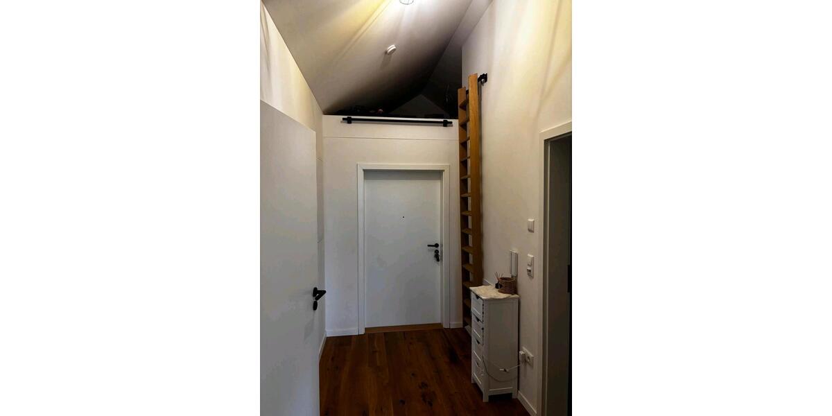 Dachgeschoßwohnung Schönberg - 2 Zimmer, 63 m&sup2;, 680&euro; | Angebot:26263159