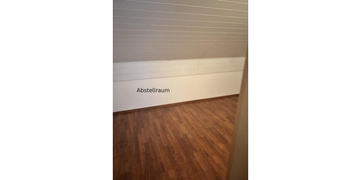 Dachgeschoßwohnung Grafenau Frauenberg - 5 Zimmer, 92 m&sup2;, 680&euro; | Angebot:26517635