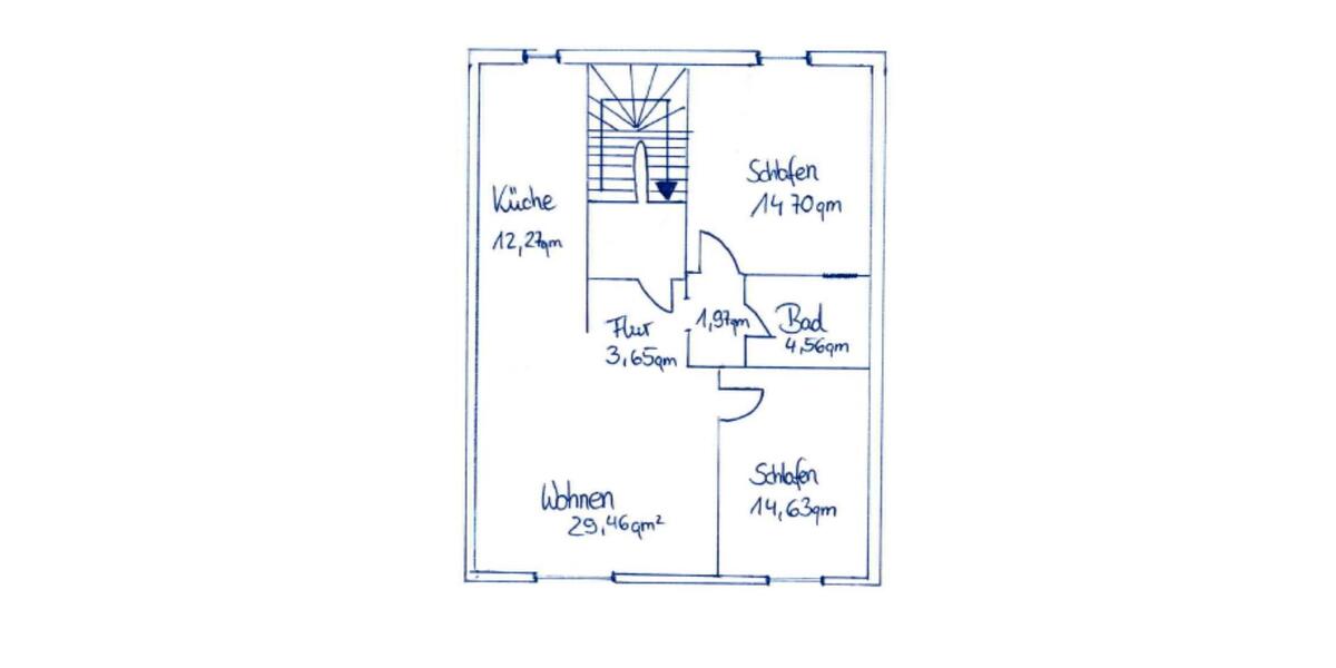 Dachgeschoßwohnung Hof Altstadt - 3 Zimmer, 81 m&sup2;, 890&euro; | Angebot:26381871