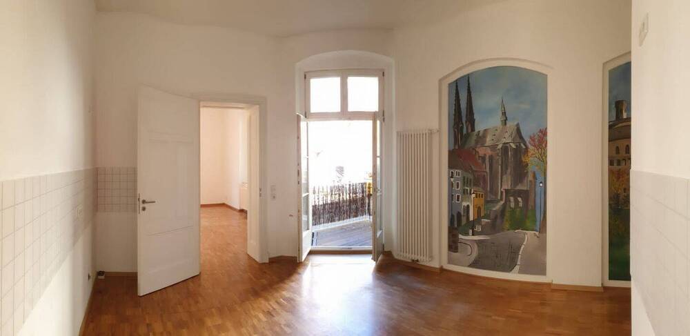 geräumige 5,5- RaumWohnung im Erdgeschoss mit Balkon im Görlitzer Zentrum !
