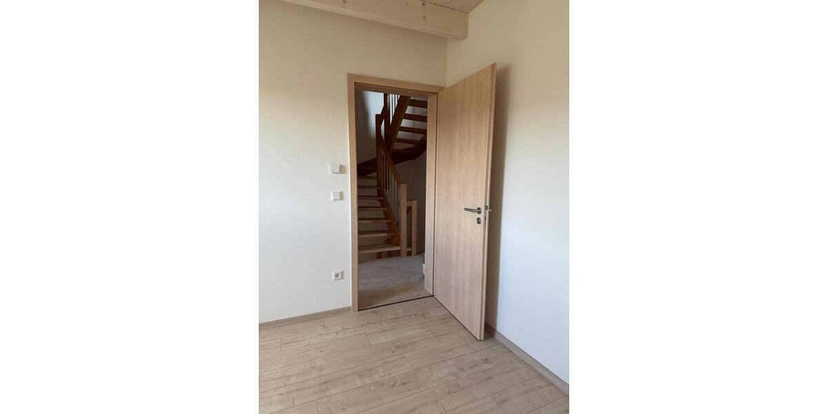 Doppelhaushälfte zur Vermietung 5 zimmer