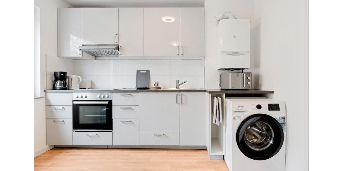 Wohnen auf Zeit Bremen Burglesum - 10 Zimmer, 200 m&sup2;, 20&euro; | Angebot:17434768
