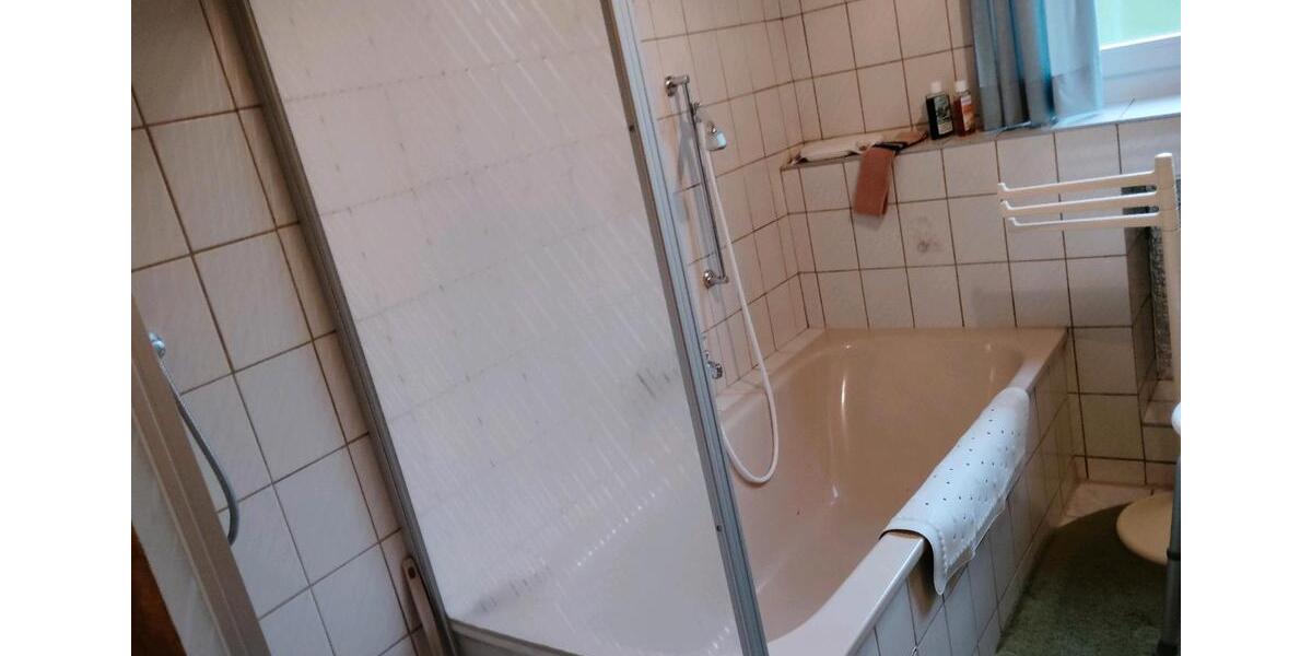 Erdgeschoßwohnung Bräunlingen - 3.5 Zimmer, 100 m&sup2;, 1.100&euro; | Angebot:26152537