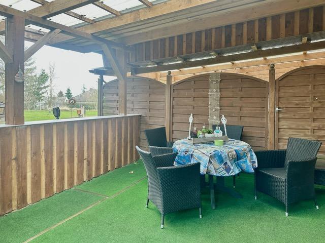 Etagenwohnung Pahlen - 3 Zimmer, 100 m&sup2;, 650&euro; | Angebot:26007568