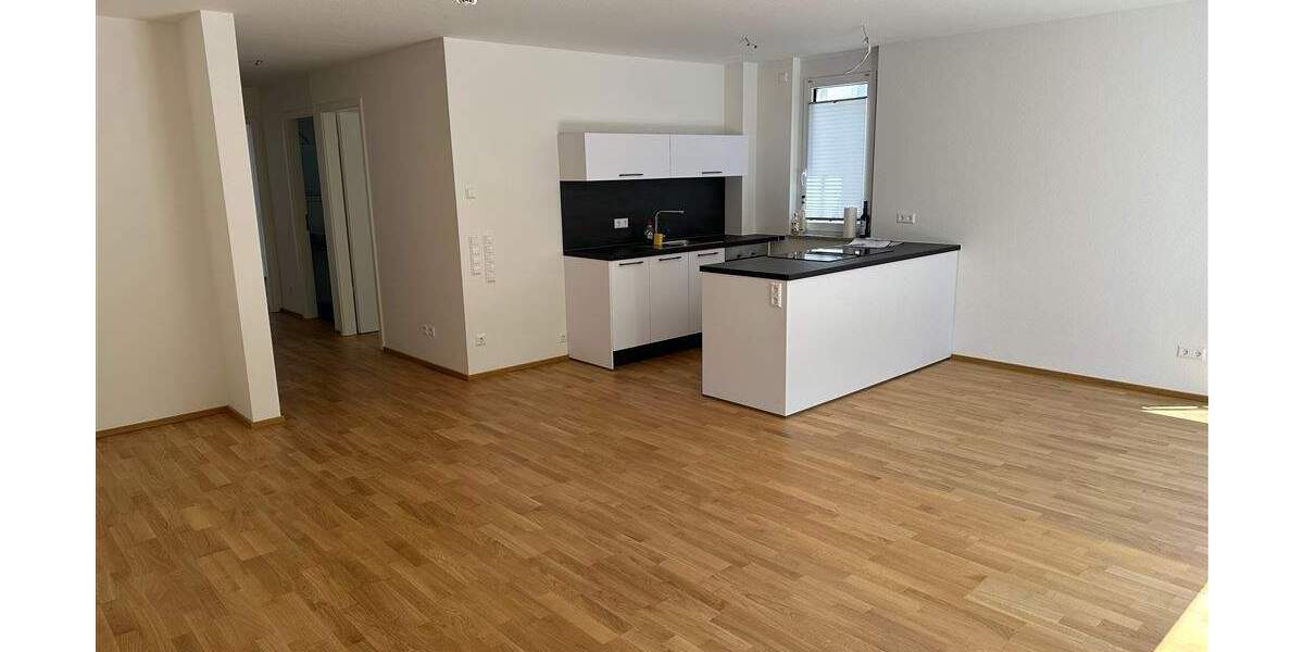 Etagenwohnung Böblingen - 3 Zimmer, 76 m&sup2;, 1.500&euro; | Angebot:23865856