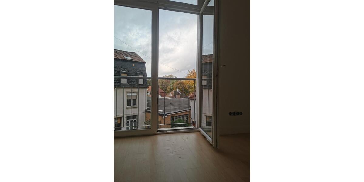 Etagenwohnung Iserlohn - 5 Zimmer, 160 m&sup2;, 990&euro; | Angebot:24687518