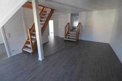 Wohnung Burgstädt - 3 Zimmer, 84 m&sup2;, 530&euro; | Angebot:24398857