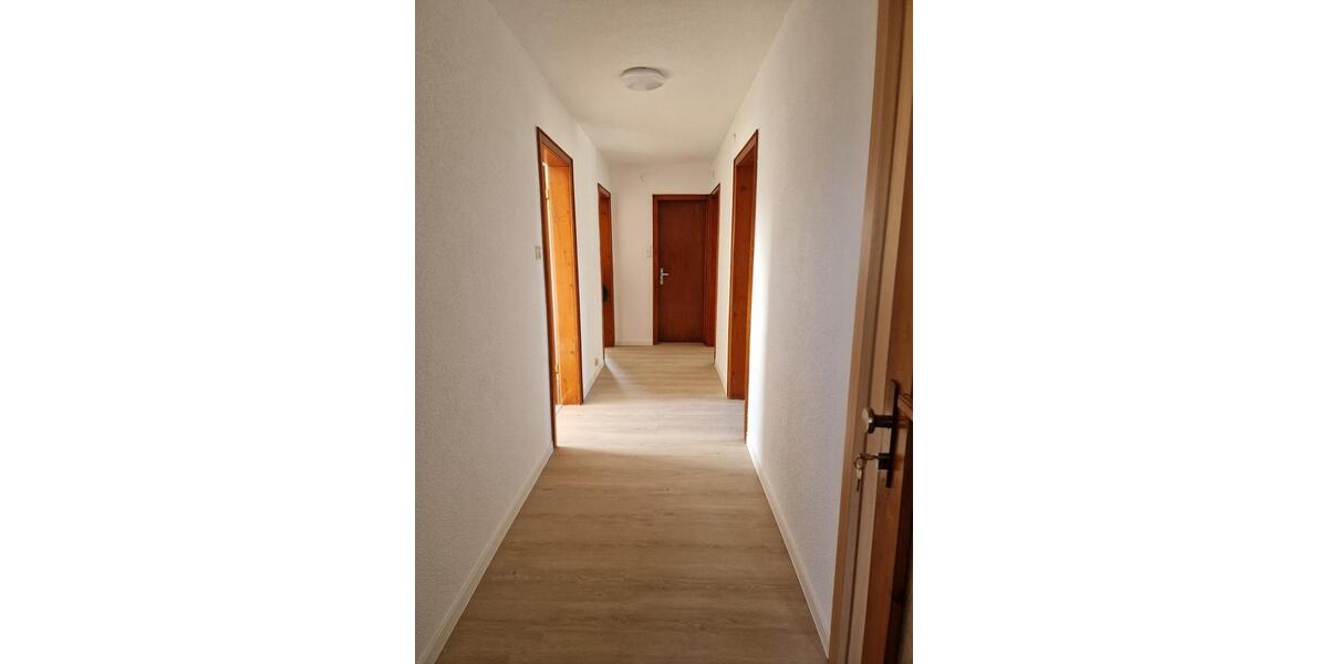 Dachgeschoßwohnung Rheinfelden (Baden) - 4 Zimmer, 67 m&sup2;, 800&euro; | Angebot:24850552