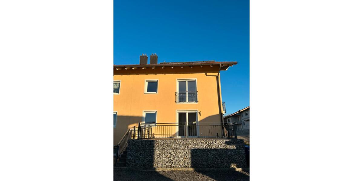 Etagenwohnung Winzer - 6 Zimmer, 176 m&sup2;, 1.350&euro; | Angebot:24280302