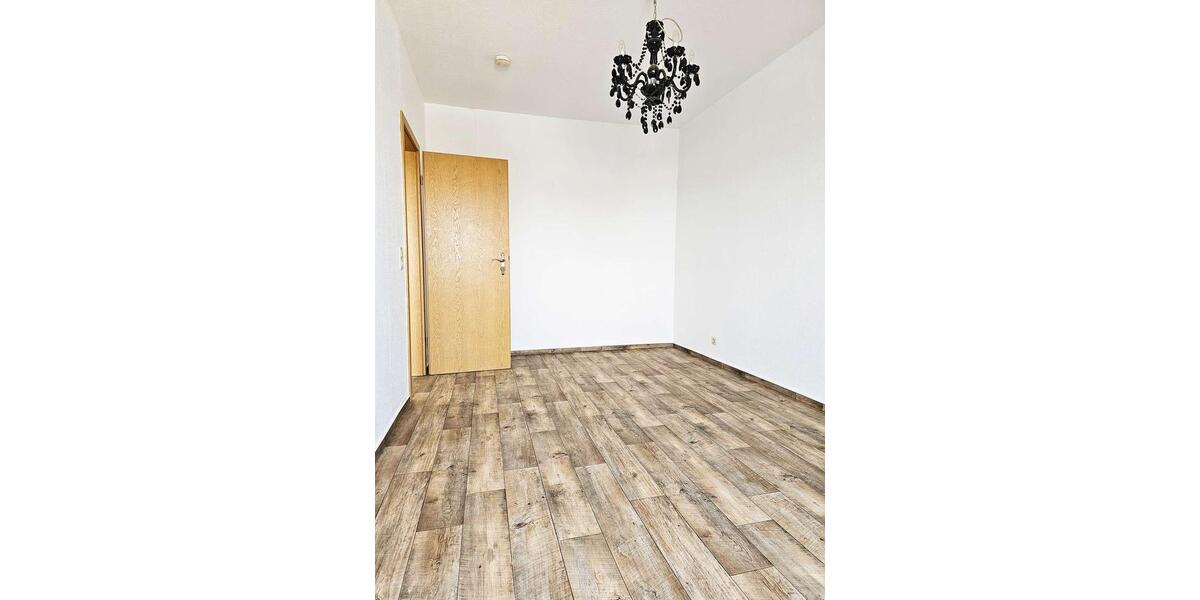 Dachgeschoßwohnung Köthen (Anhalt) - 2 Zimmer, 46 m&sup2;, 270&euro; | Angebot:26262188