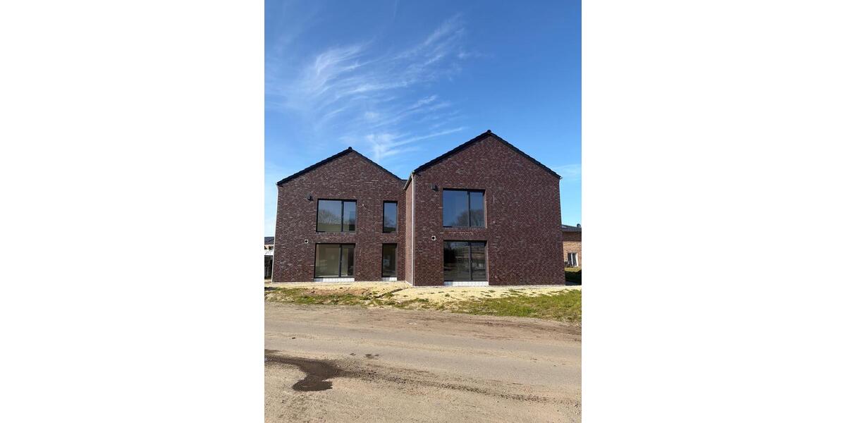 Dachgeschoßwohnung Hammah - 3 Zimmer, 88 m&sup2;, 1.342&euro; | Angebot:26296862