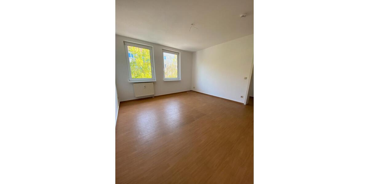 Etagenwohnung Pasewalk - 2 Zimmer, 65 m&sup2;, 450&euro; | Angebot:26419014