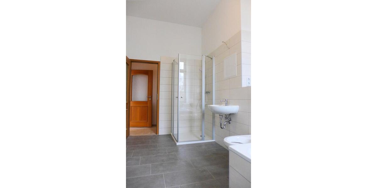 Etagenwohnung Sondershausen - 4 Zimmer, 98 m&sup2;, 787&euro; | Angebot:26234092