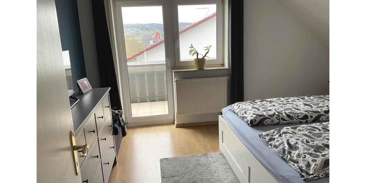 Dachgeschoßwohnung Münnerstadt - 3.5 Zimmer, 130 m&sup2;, 850&euro; | Angebot:26261319